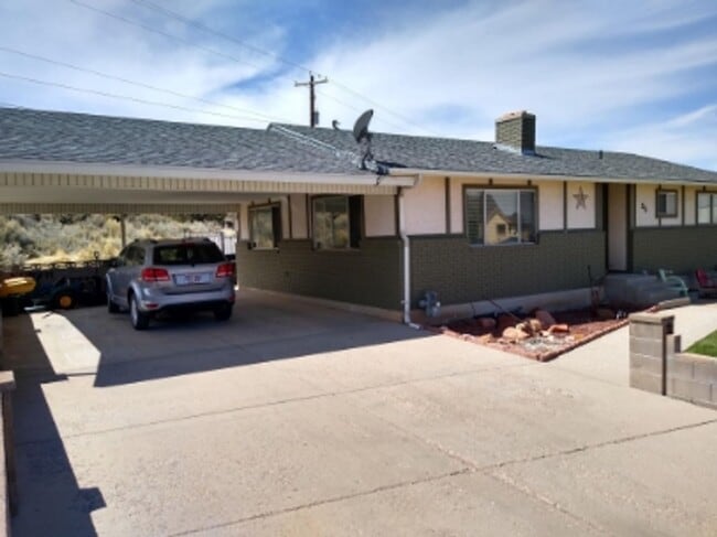 55 College Way in Cedar City, UT - Building Photo - Building Photo