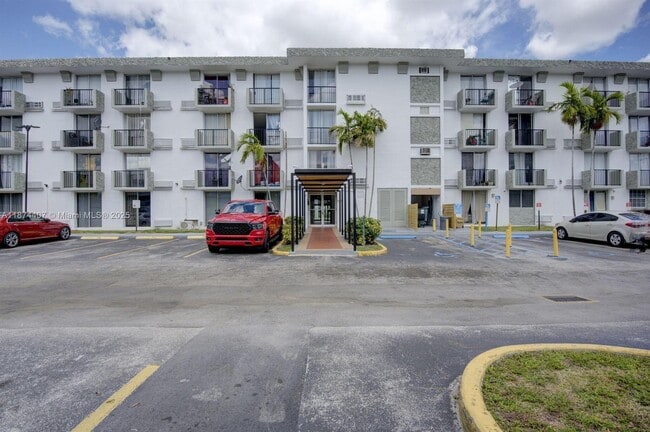 16450 NW 2nd Ave in Miami, FL - Building Photo - Building Photo