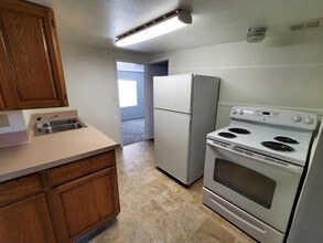 2127-27 NE 5th St in Gresham, OR - Building Photo - Building Photo