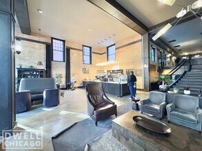 1513 W Adams St, Unit 1515-416 in Chicago, IL - Building Photo - Building Photo