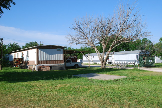 7410 Mansfield Hwy in Kennedale, TX - Building Photo - Building Photo