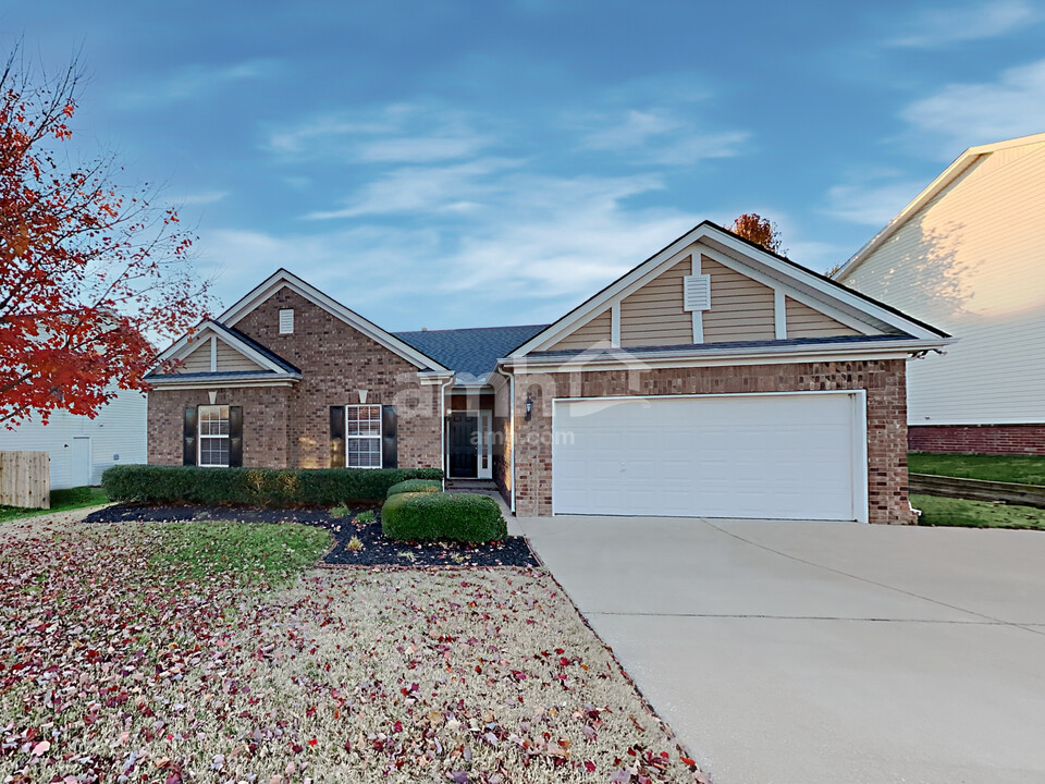 1714 Emma Cir in Spring Hill, TN - Building Photo