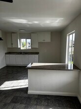 9506 Ramona St in Bellflower, CA - Foto de edificio - Building Photo