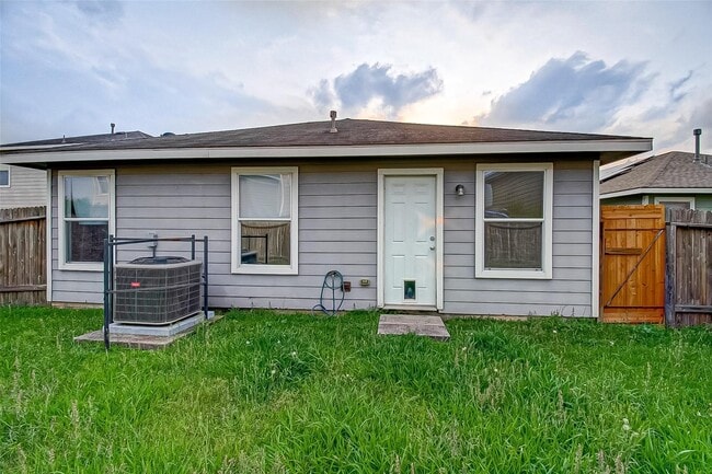 21206 Wortham Oaks Dr