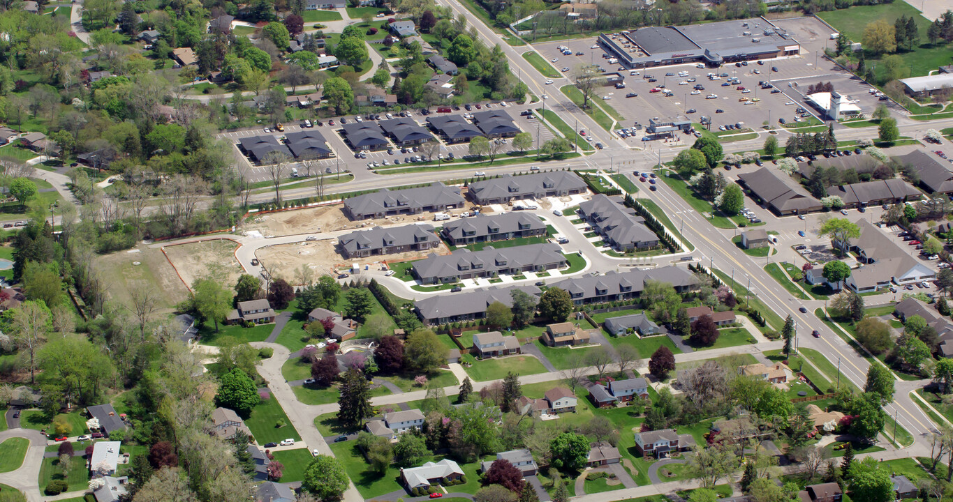 Gramercy Ridge in West Bloomfield, MI - Building Photo