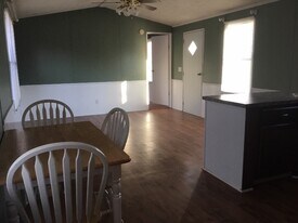 1099 Jordan Rd in Lyman, SC - Building Photo