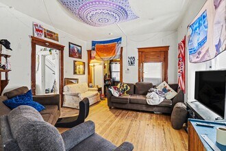 606 Catherine St in Ann Arbor, MI - Building Photo - Building Photo