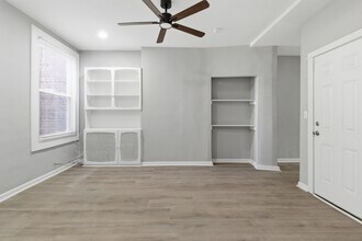 2322 Callow Ave in Baltimore, MD - Foto de edificio - Building Photo