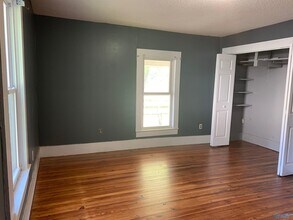 1301 Halsey Ave NE in Huntsville, AL - Building Photo - Building Photo