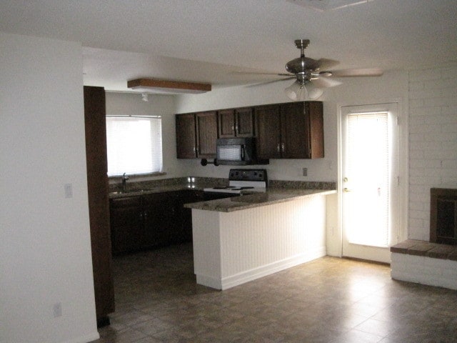 2217 E Holmes Ave in Mesa, AZ - Building Photo - Building Photo