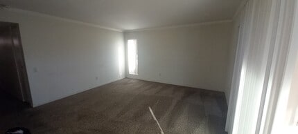 17087 W Bernardo Dr, Unit 101 in San Diego, CA - Foto de edificio - Building Photo
