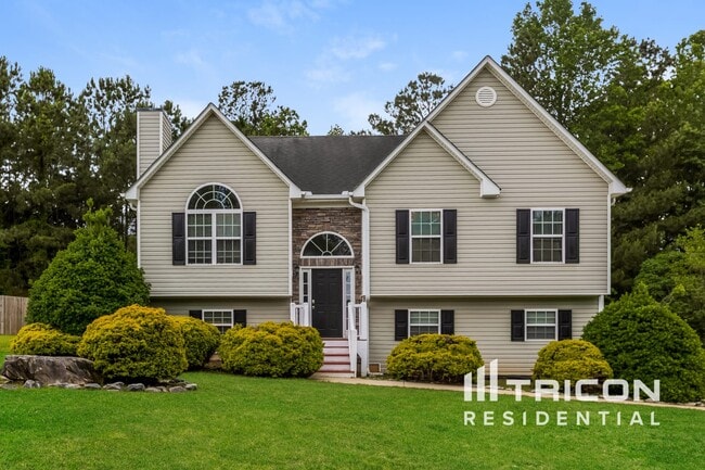 149 Lazy Water Dr in Dallas, GA - Building Photo - Building Photo