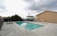 Townview Apartments in Zephyrhills, FL - Building Photo - Building Photo