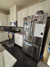 384 Sunrise Dr in Carnegie, PA - Building Photo - Building Photo