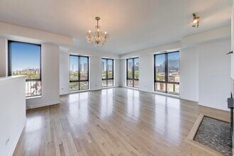 343 W Old Town Ct in Chicago, IL - Building Photo - Building Photo