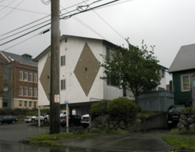 153 NW 80th St in Seattle, WA - Building Photo - Building Photo