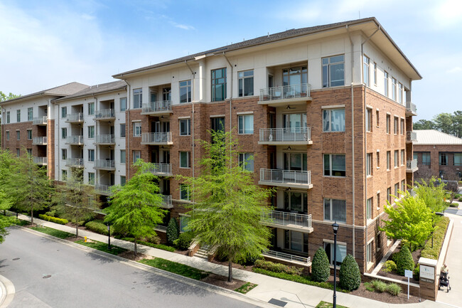 The Cardinal at North Hills Expansion in Raleigh, NC - Foto de edificio - Building Photo