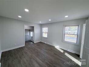 6207 Eagle Peak Dr in Charlotte, NC - Building Photo - Building Photo