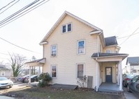 522-524 East St in Bloomsburg, PA - Foto de edificio - Building Photo