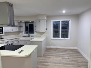 5500 Vagabond Ln N in Plymouth, MN - Building Photo - Building Photo