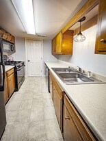 MAIN STREET in Carmel, IN - Building Photo