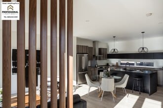 16114 99 Av NW in Edmonton, AB - Building Photo - Building Photo