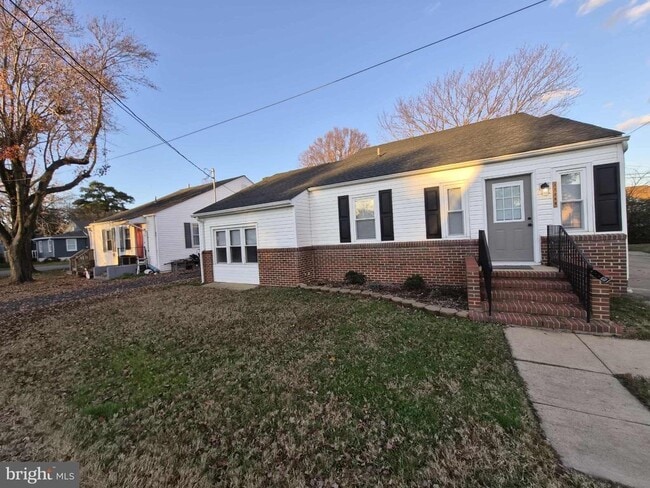 17268 Larimer St in Piney Point, MD - Building Photo - Building Photo