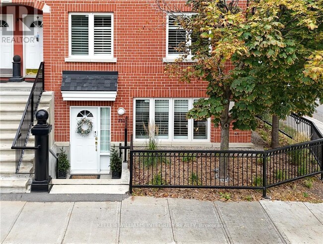 253 Cumberland St