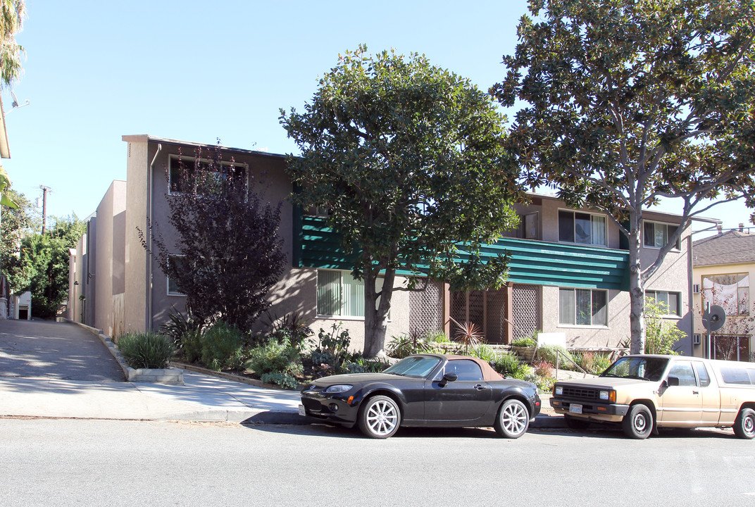 Crescent Hill in West Hollywood, CA - Building Photo