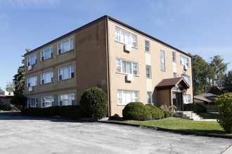 11419 S Harlem Ave in Worth, IL - Foto de edificio - Building Photo