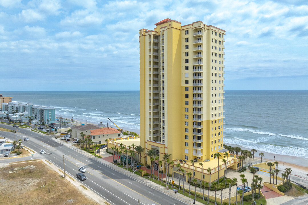 The Mediterranean Condominium in Daytona Beach, FL - Building Photo