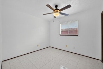 14315 Lourdes Dr in Houston, TX - Building Photo - Building Photo