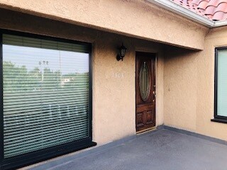 1303 S Rimpau Blvd in Los Angeles, CA - Building Photo