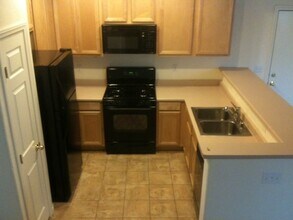 4148 Swept Plains St in Las Vegas, NV - Building Photo - Building Photo