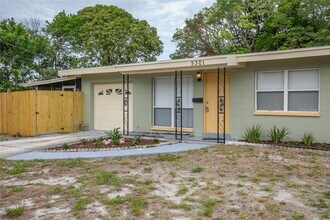 5301 6th St S in St. Petersburg, FL - Building Photo - Building Photo