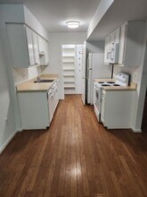 20225 Shipley Ter, Unit 102 in Germantown, MD - Building Photo - Building Photo