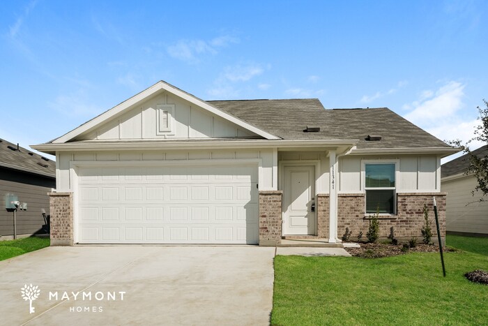 11341 Rodeo Dr in Providence Village, TX - Building Photo