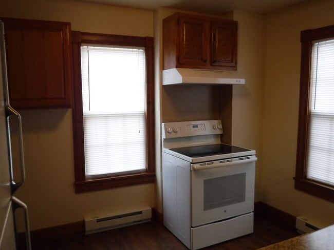 13706 Maugansville Rd in Hagerstown, MD - Building Photo - Building Photo