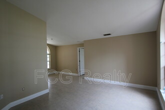 151 Bent Oak Loop in Davenport, FL - Building Photo - Building Photo