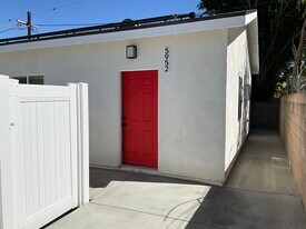 5952 Balcom Ave in Los Angeles, CA - Building Photo