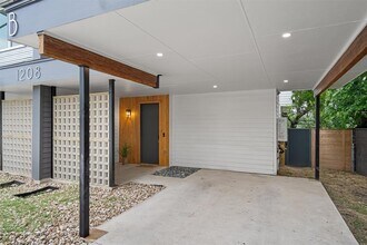 1208 W Oltorf St in Austin, TX - Building Photo - Building Photo