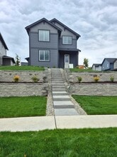 15418 208th Ave Ct E in Bonney Lake, WA - Foto de edificio - Building Photo