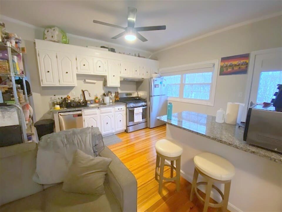 519 Main St, Unit 1 in Medford, MA - Foto de edificio