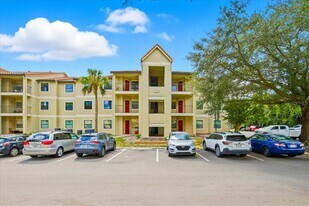 3032 Parkway Blvd in Kissimmee, FL - Building Photo