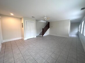 14 Elizabeth St in Charleston, SC - Building Photo - Building Photo