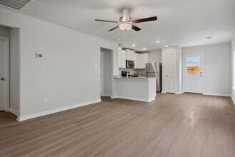 16453 Blossom Grv Dr in Conroe, TX - Building Photo - Building Photo