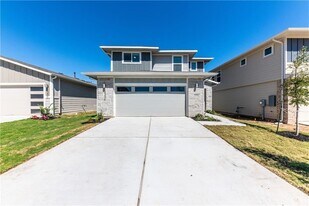 8304 Mimi Ln in Austin, TX - Building Photo