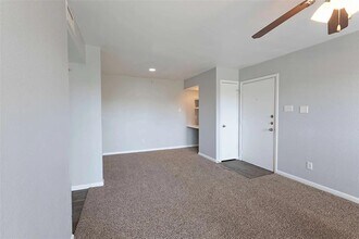 1773 Wells Branch Pkwy in Austin, TX - Building Photo - Building Photo