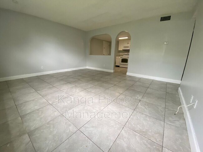 3204 Louisiana Ave in Fort Pierce, FL - Building Photo - Building Photo