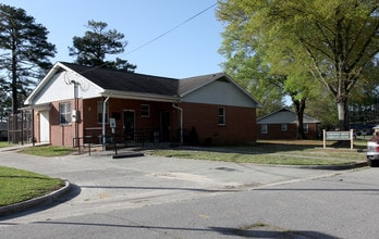 Woodall Heights Apartments in Smithfield, NC - Building Photo - Building Photo